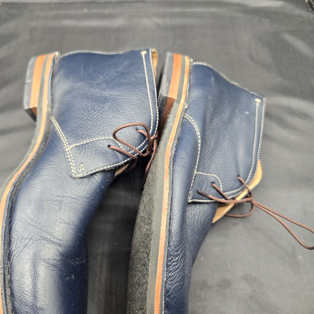Trask Blue Chukka Boots Sleek and Versatile‎